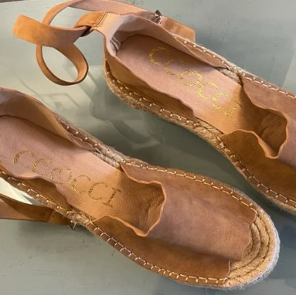 CCOCCI Jade Espadrille Wedge Sandals, Size 10, Tan   NWOB